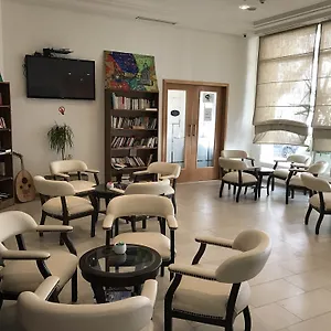 *** Otel Al Karmel Tunus